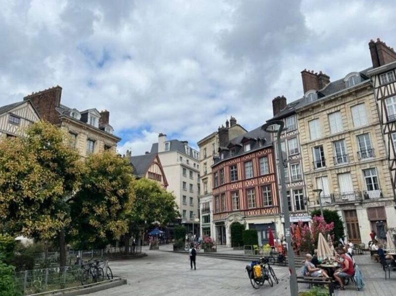 Expedition Rouen: a City Adventure at Your Own Pace - Group Type and Experience