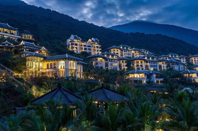 Experience Afternoon Tea at Intercontinental Da Nang - Amenities and Personal Expenses