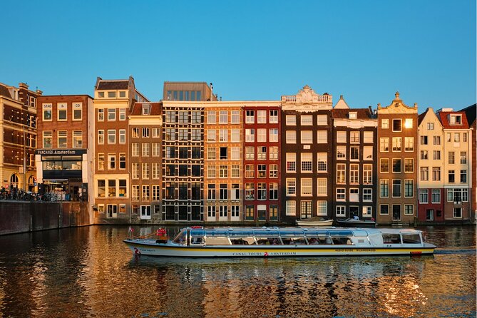 Experience Amsterdam Nightlife on Canal Cruise With Cheese & Wine - Review Ratings and Checks Performed