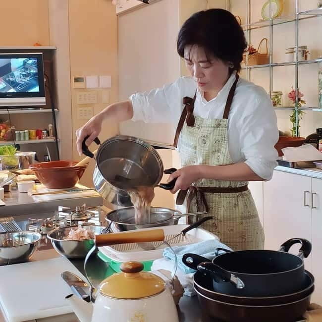 Experience Authentic Japanese Home Cooking in Kyoto - Key Points