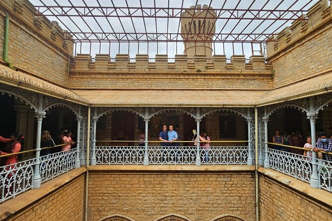 Experience Bangalore - City Tour, Authentic Food & Market (Food/Culture/History) - Tour Bangalore Palace