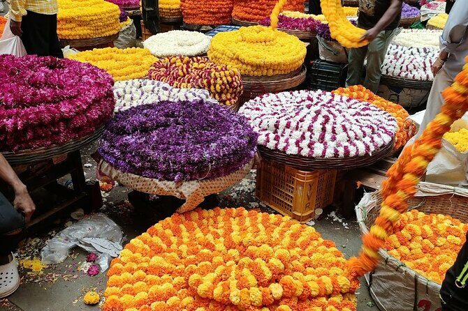 Experience Bangalore Evening City Walk Tour and Market Visit - Practical Tips for the Tour