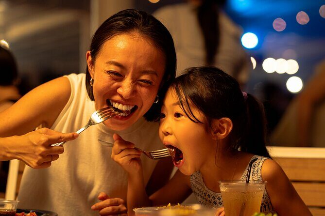 Experience Beachfront Dinner with Traditional Chamoru Performance - Who Should Consider This Tour?