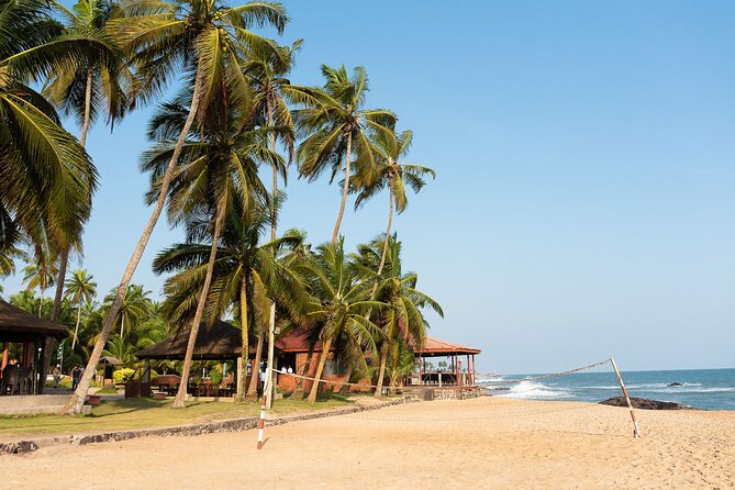 Experience Cape Coast Castle and Kakum National Park - Key Points