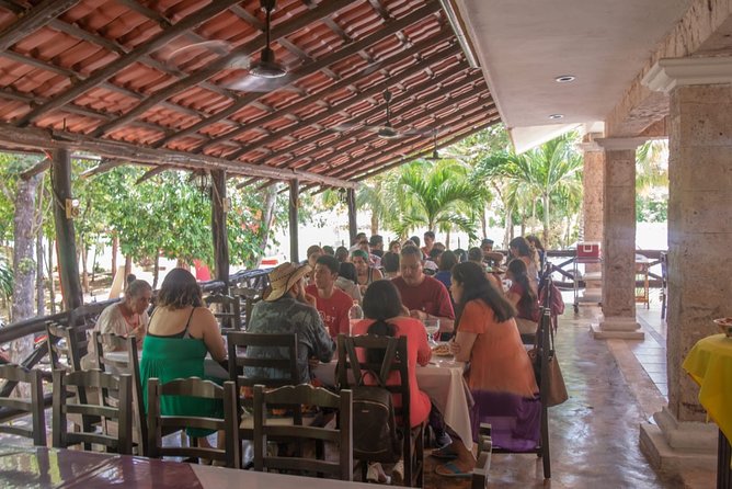 Experience Chichén Itzá: Full Day Tour With Cenote & Valladolid - Cooling Off at the Refreshing Cenote