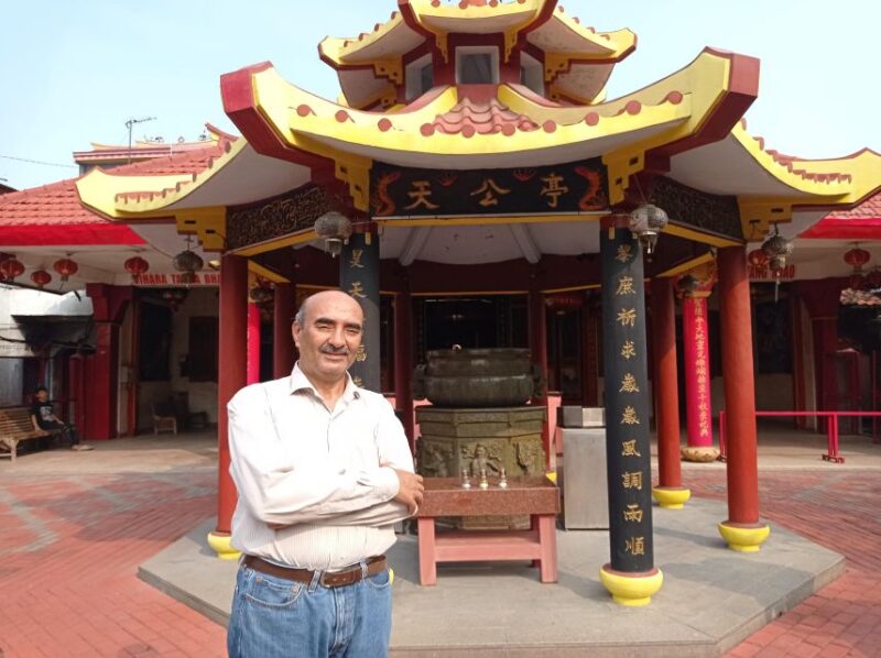 Experience Chinatown + 2 MOON CAKES FOR YOU + Happy Lunch - Pricing and Discounts
