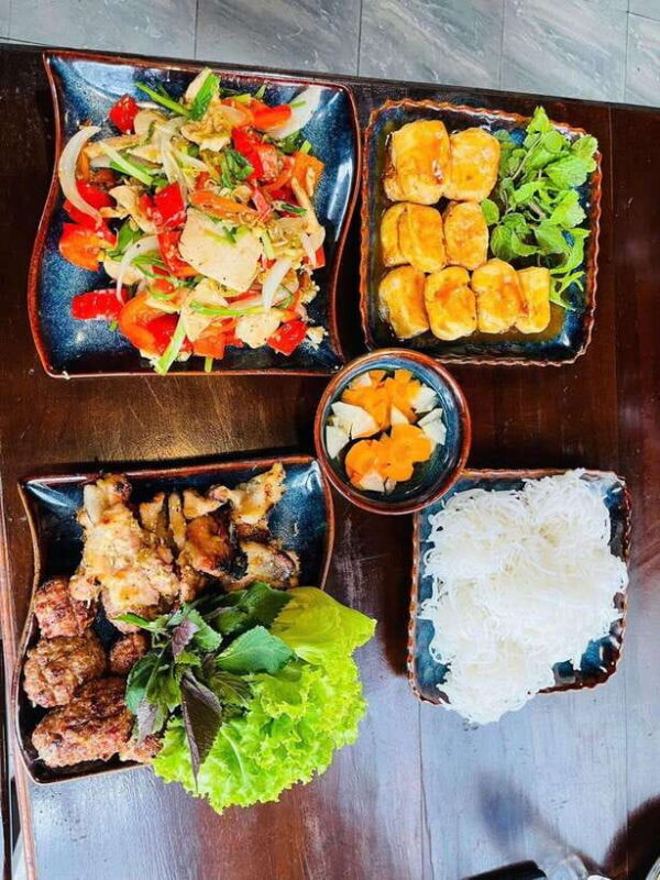 EXPERIENCE HANOI COOKING CLASS - Key Points