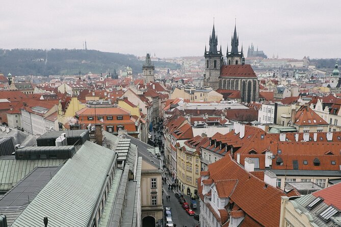 Experience Historic Prague: Food & History Tour With Local Expert - Highlights of the Tour