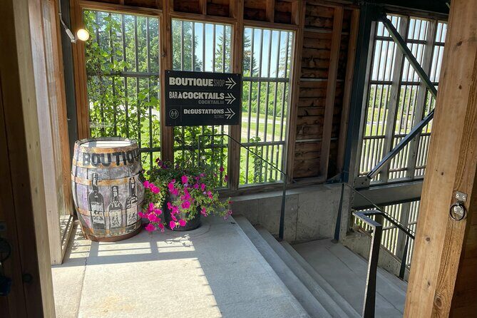 Experience île d'Orléans and the falls with a local guide - What’s Included and What’s Not