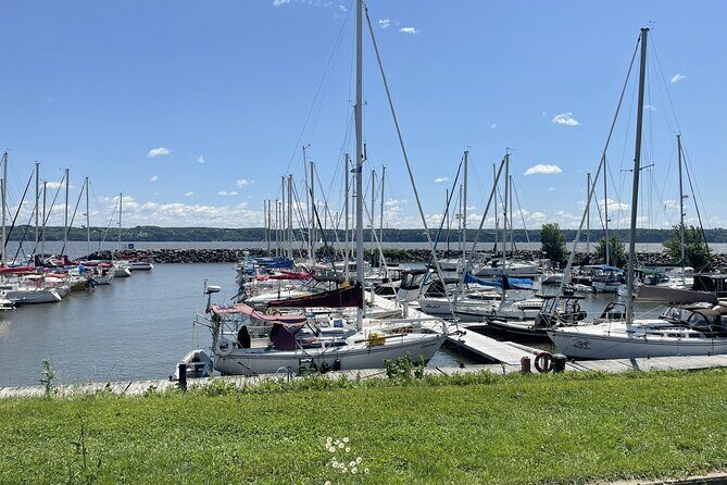 Experience île d'Orléans and the falls with a local guide - The Value of This Tour
