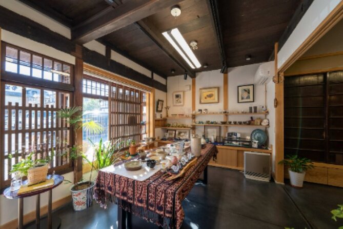Experience Japans Hot Spring Culture and Traditional Manners - Taking in the Therapeutic Hot Springs