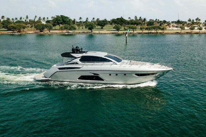 Experience Luxury 65FT Azimut Private Yacht in Miami Beach - Pricing and Capacity Details