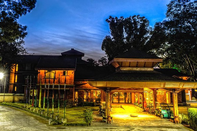 Experience of Everest Base Camp Trek With 5 Star Accommodation in Kathmandu - Booking and Cancellation Policy