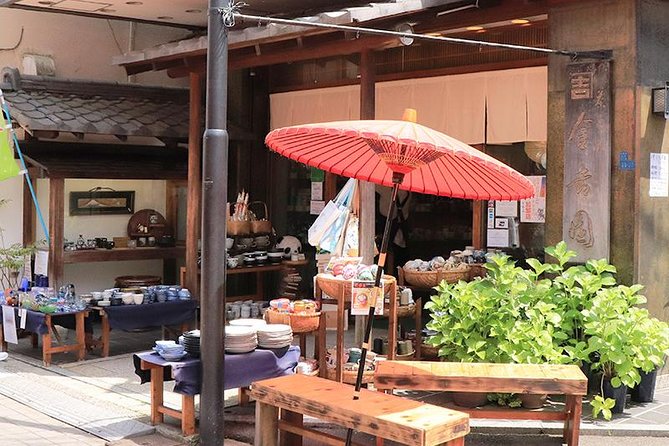 Experience Old Local Tokyo & Traditional Food in Yanaka Ginza - Visiting the Iconic Nezu Shrine