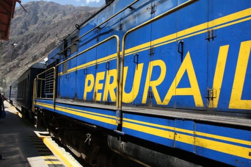 Experience: PeruRail Expedition Train Tour - Language Options