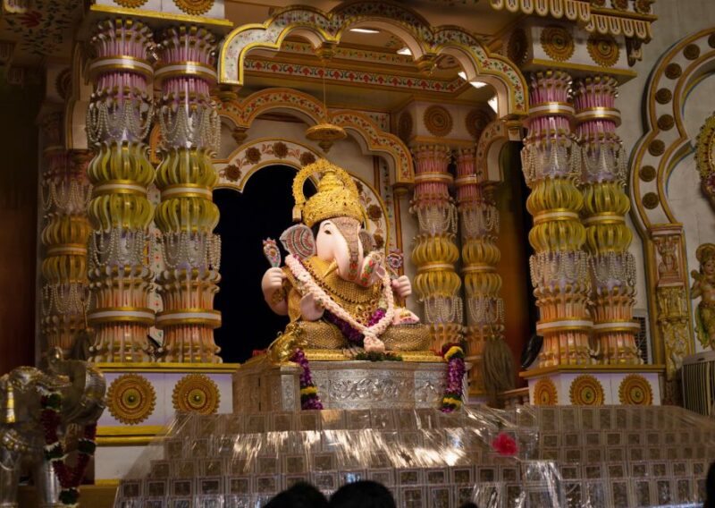 Experience Spiritual Culture in Pune With a Local - 2 Hours - Duration and Language Options