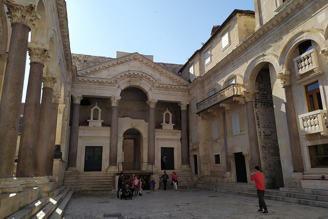 Experience Split With Local Professional Historian - Private - Guided Tour Highlights