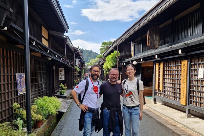 Experience Takayama Old Town 30 Minutes Walk - Additional Information