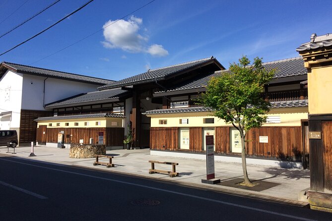 EXPERIENCE TAKAYAMA OLD TOWN & MORNING MARKETS in 1 Hour! - Cancellation Policy