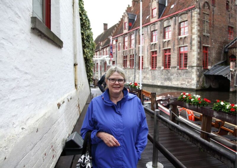 Experience the Best of Bruges on Private Tour With Boat Ride - Engaging Infotainment-Style Walking Tour