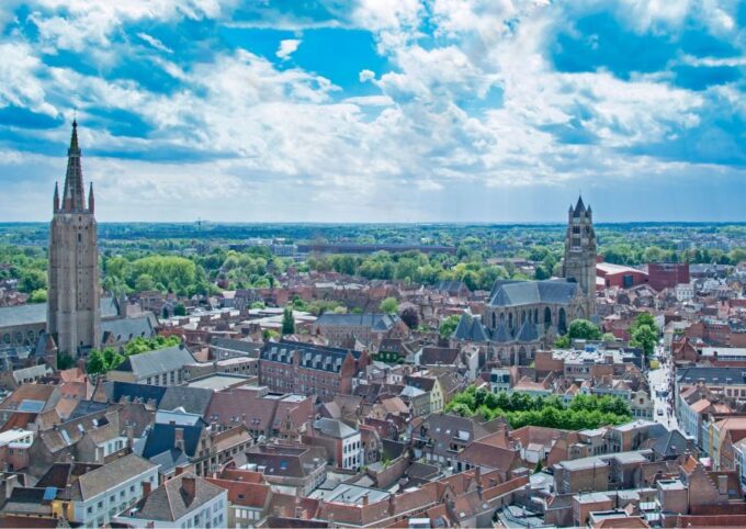 Experience the Best of Bruges on Private Tour With Boat Ride - Strolling Through Old Town