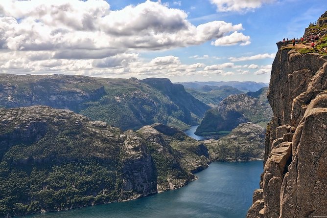 Experience the Magnificent Lysefjord, Pulpit Rock. Join-In Tour From Stavanger - Experienced Licensed Guide