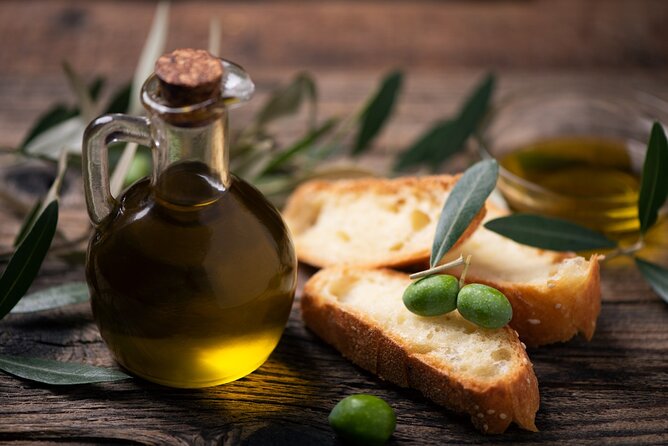 Experience the Olive Oil of Madonie With Tasting - Visiting the Olive Grove