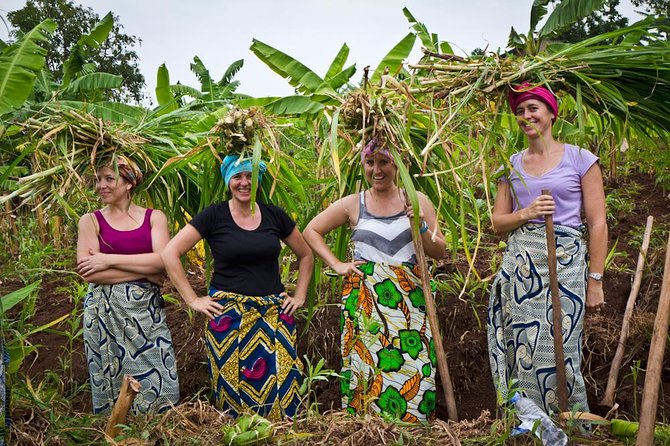Experience Traditional Construction - Rope Crafting From Banana Trees