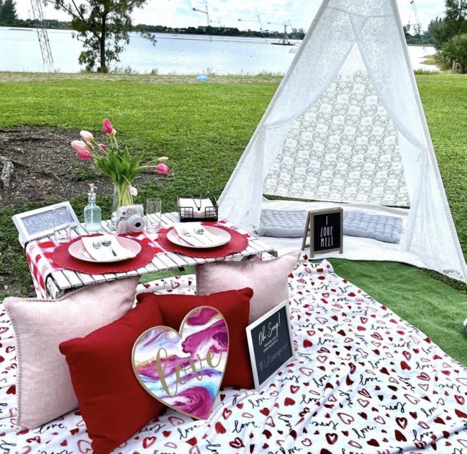 Experience Tranquility With a Picnic at Pedrick Pond Park - Lakeside Teepee Experience