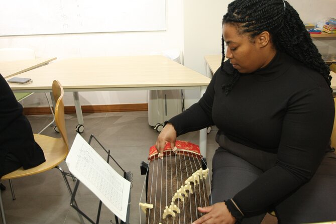 Experiential Lesson of the Japanese Instrument Koto - Duration and Hands-on Koto Lesson