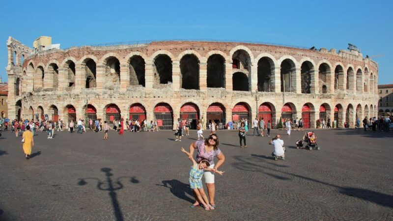 Exploration of Verona + Arena: Walking Tour - Key Points
