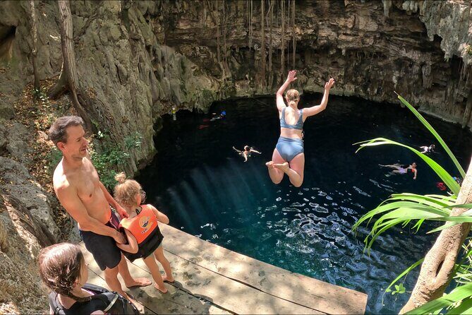 Explore 4 Amazing Cenotes with Lunch Tour from Merida - Exploring the Hidden Gems of Mérida: A Review of the 4 Cenotes with Lunch Tour
