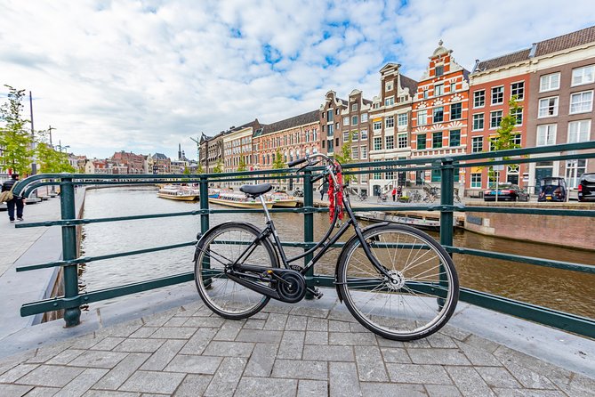 Explore Amsterdam in 90 Minutes With a Local - A Comfortable and Intimate Experience