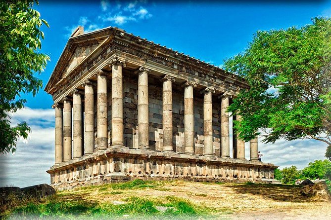 Explore Armenia in 3 Days - Cascade Complex and Vernissage Market