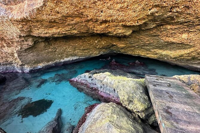 Explore Aruba With Escape Aruba - Booking Your Stay