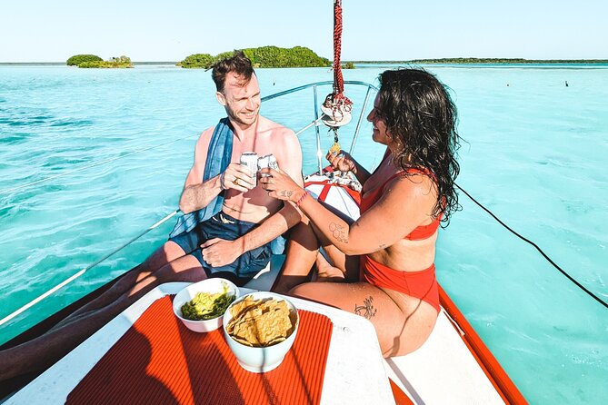 Explore Bacalar Lagoon in Privacy and Comfort. Ideal for Couples and Families. - Booking Information and Reviews