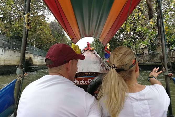 Explore Bangkok by Bike & Boat With Lunch - Canal-side Communities and Temples