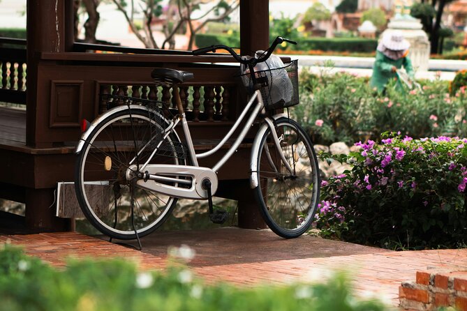 Explore Bangkok's Best Parks on Two Wheels - Highlights of the Bang Kra Jao Island