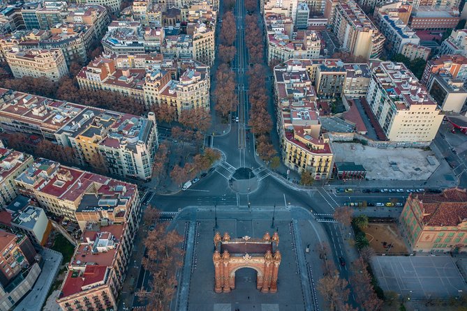 Explore Barcelona in 90 Minutes With a Local - Inclusions and Exclusions