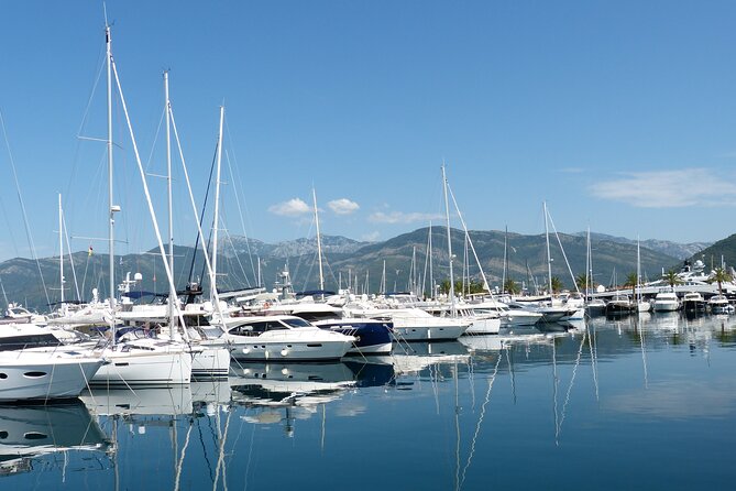 Explore Boka Bay by Private Luxury Boat - Boat Specifications
