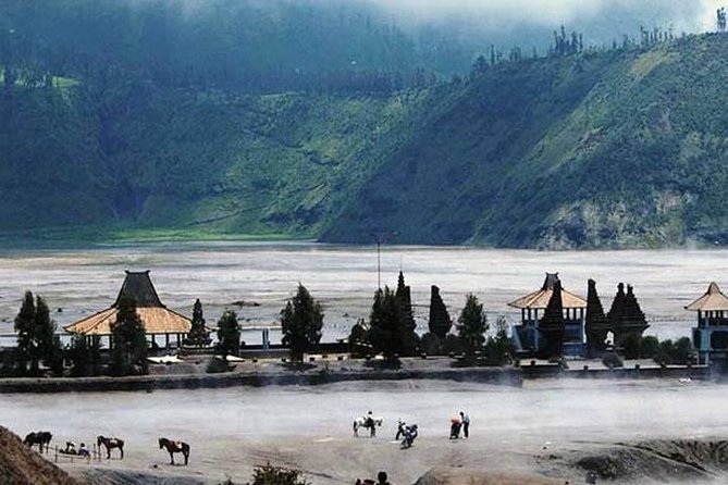 Explore Bromo With Luxurious Jiwa Jawa Hotel - Start Surabaya // 2 Days 1 Night - Key Points
