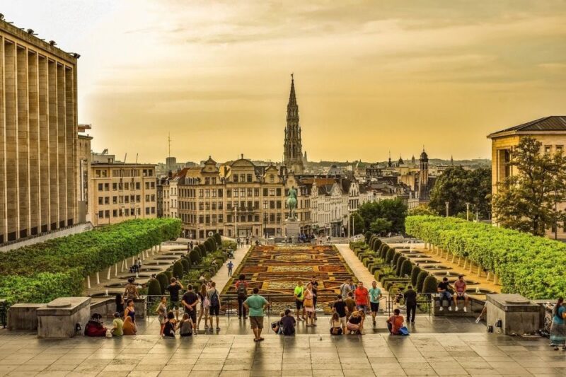 Explore Brussels With Family - Walking Tour - Itinerary Highlights