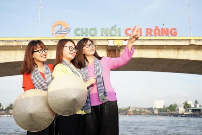Explore Cai Rang Famous Floating Market in Can Tho - Tour Inclusions and Information