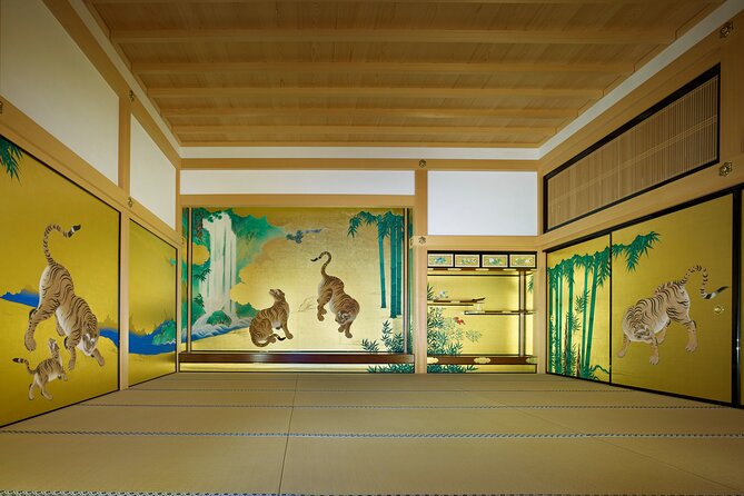 Explore-Castles Tour in Samurai City Aichi Using Local Train - Exploring Nagoyas Castles