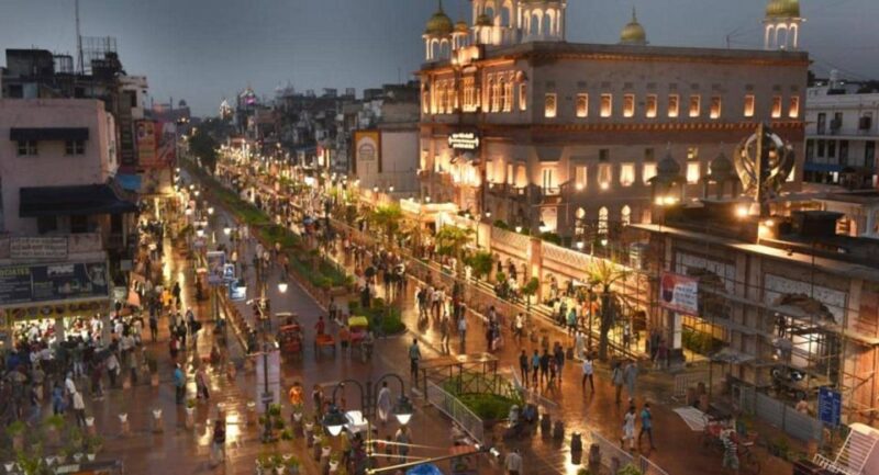 Explore Chandni Chowk: Old Delhi Private Tuk Tuk & Food Tour - Transportation and Accessibility