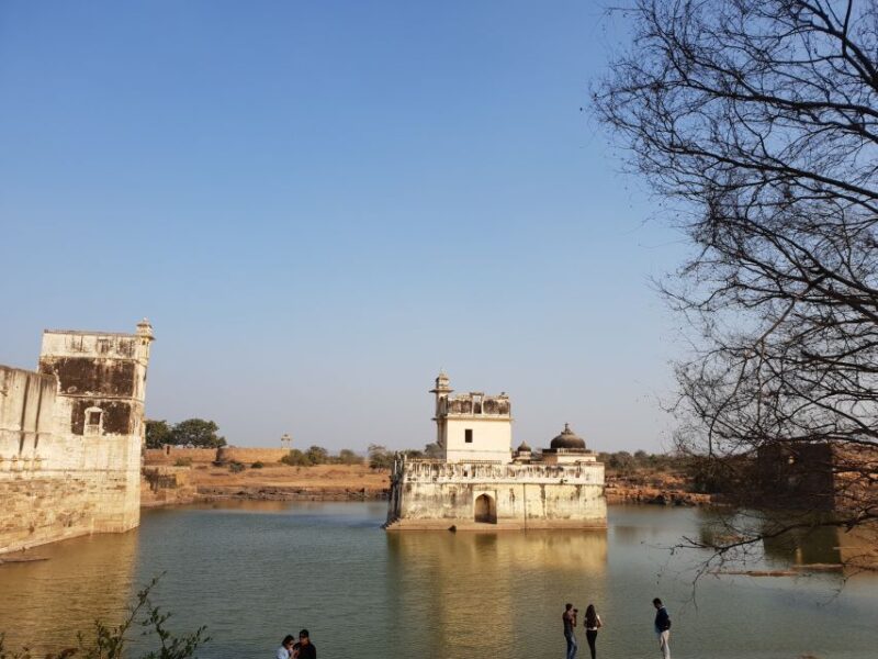 Explore Chittorgarh Fort With Udaipur Drop From Pushkar - Key Points