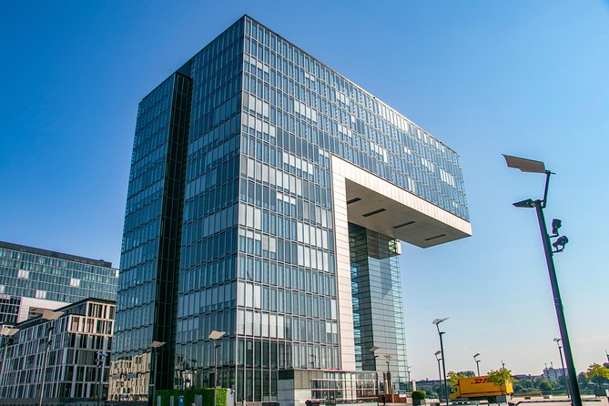 Explore Cologne in 60 Minutes With a Local - Accessibility and Mobility Considerations