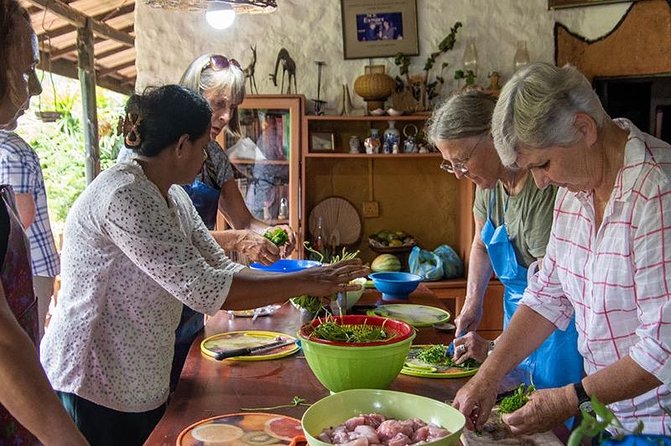 Explore Colombo City With Culinary Experience at Famous Restaurant - Immerse in Sri Lankan Flavors