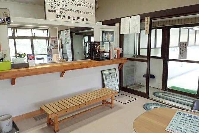 Explore Deep Nagano: Tattoo-Friendly Onsen Tour in Togura - Onsen Etiquette and Tattoo-Friendly Policies