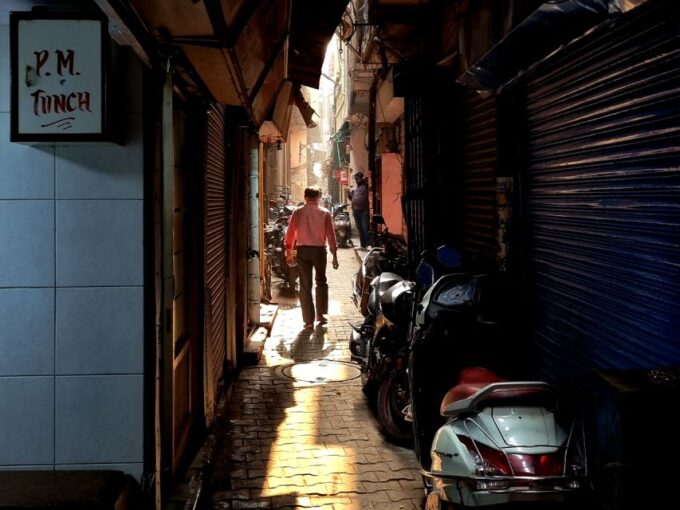 Explore Delhi Like a Local: Food & Photography Full Day Tour - Language Options and Cancellation Policy